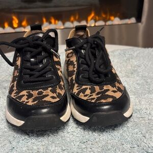 Vince Camuto Black and Tan Sneakers